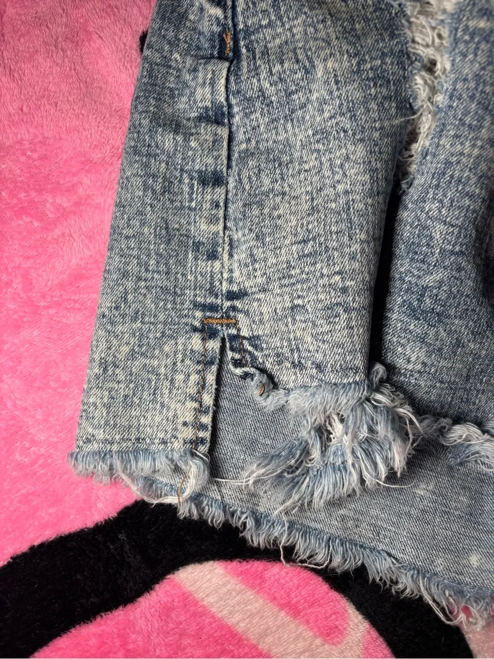 Almost Famous Denim Shorts - Picture 12 of 14